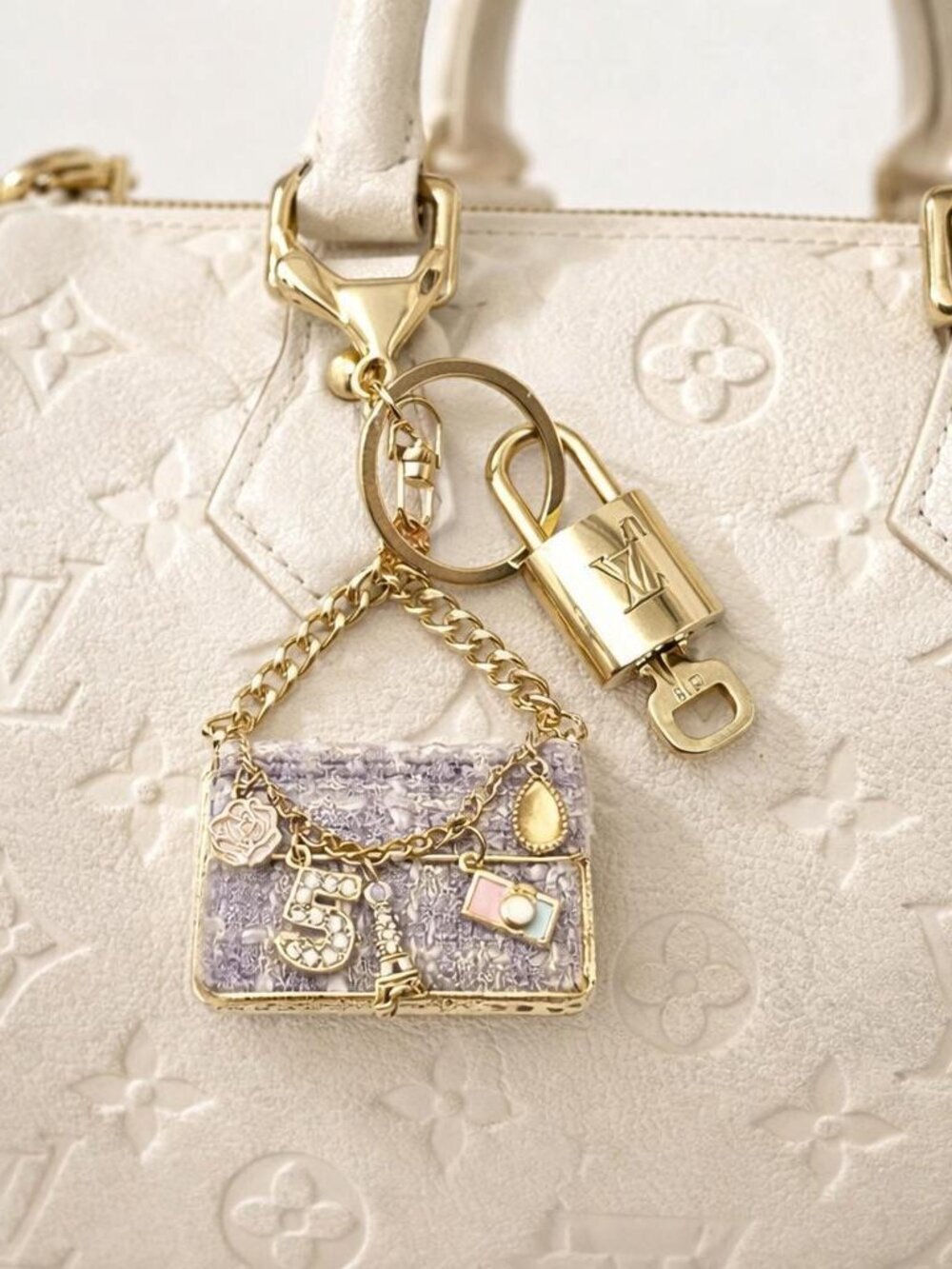 LV Authentic Gold Lock & Key 🔑 Luxury Bag Charm w/Unbranded Tweed Bag Keychain
